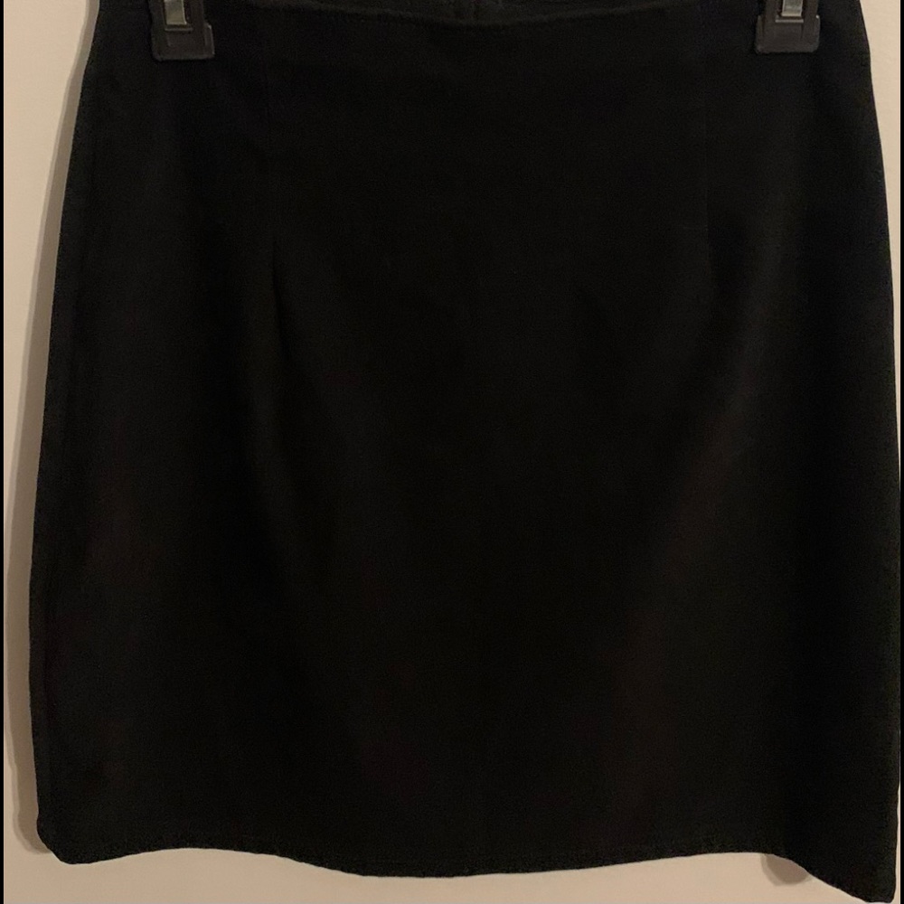 Skirt - Bentley